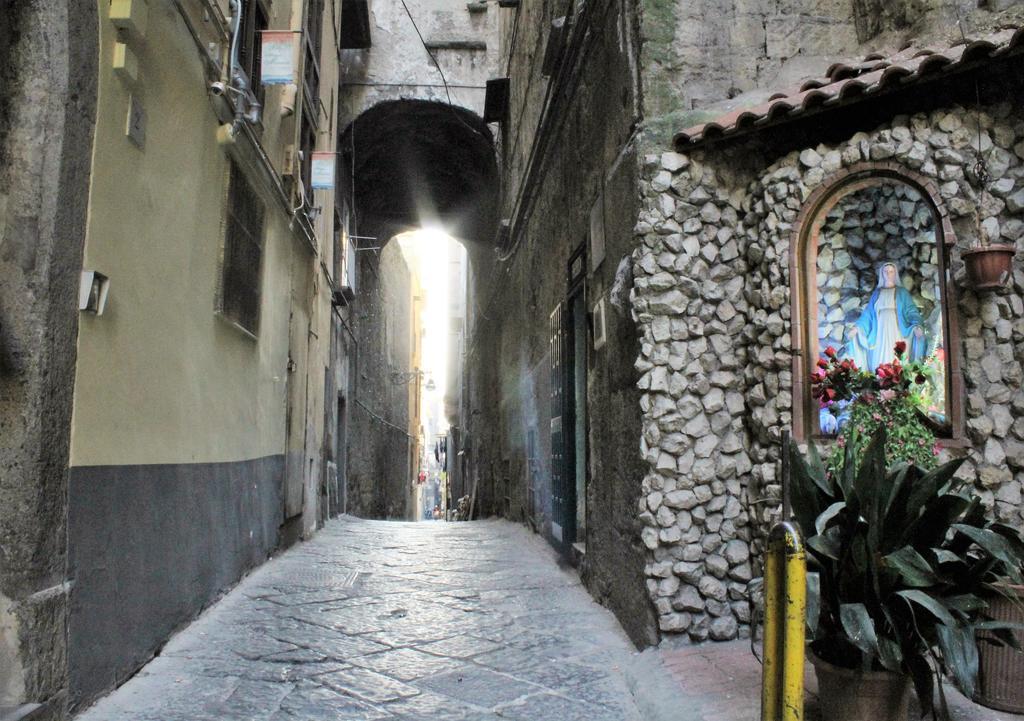 Dei Gerolomini Hotel Napoli Bagian luar foto
