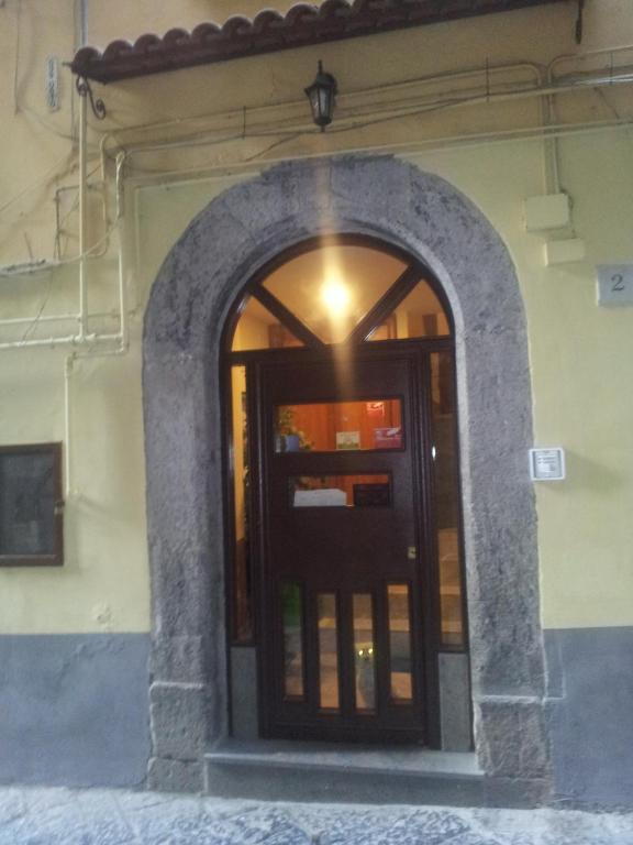 Dei Gerolomini Hotel Napoli Bagian luar foto